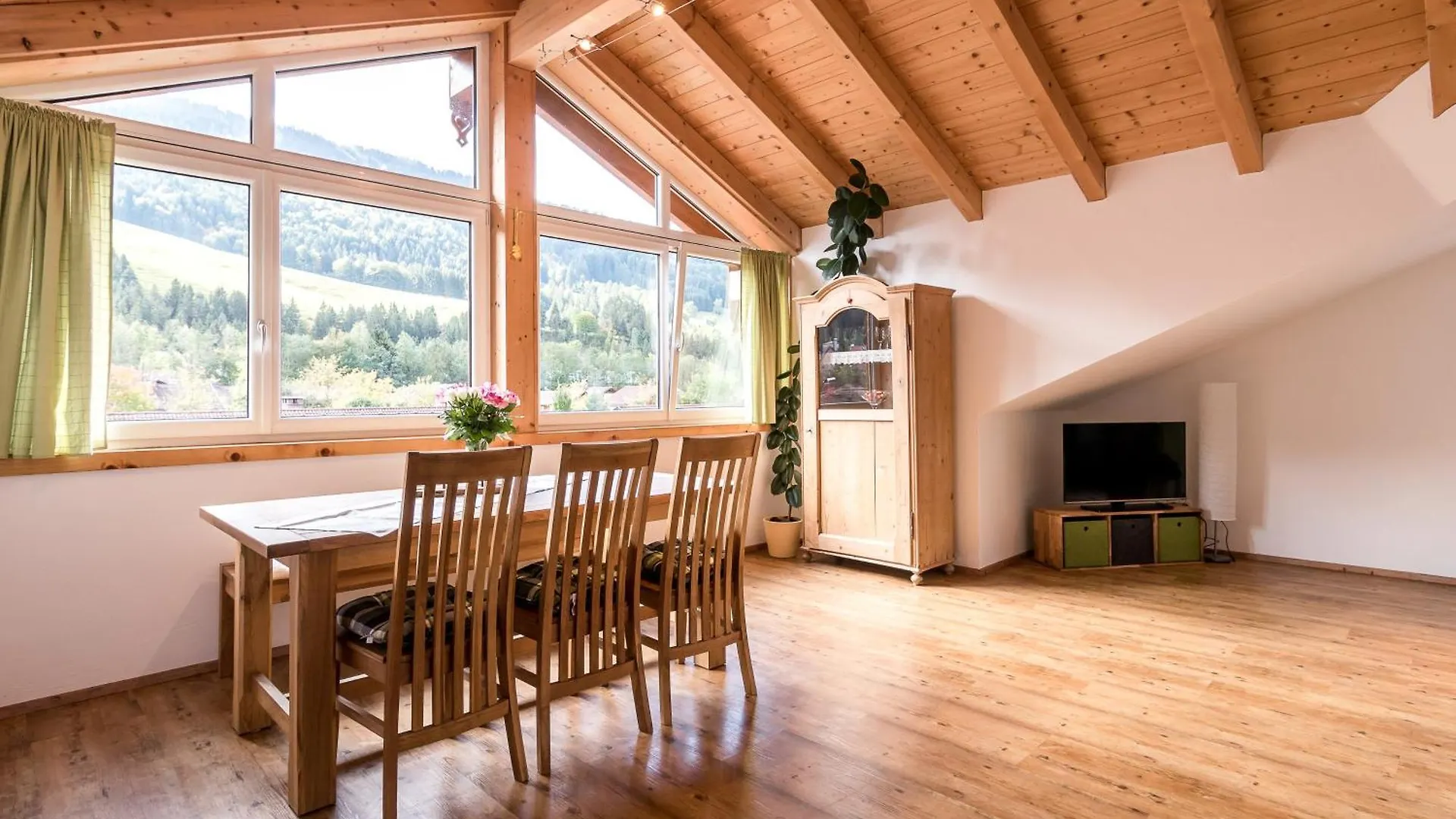 Gigantisch!Hochwertige Ferienwohnung In Den Bergen Bad Hindelang 0*,  Germany